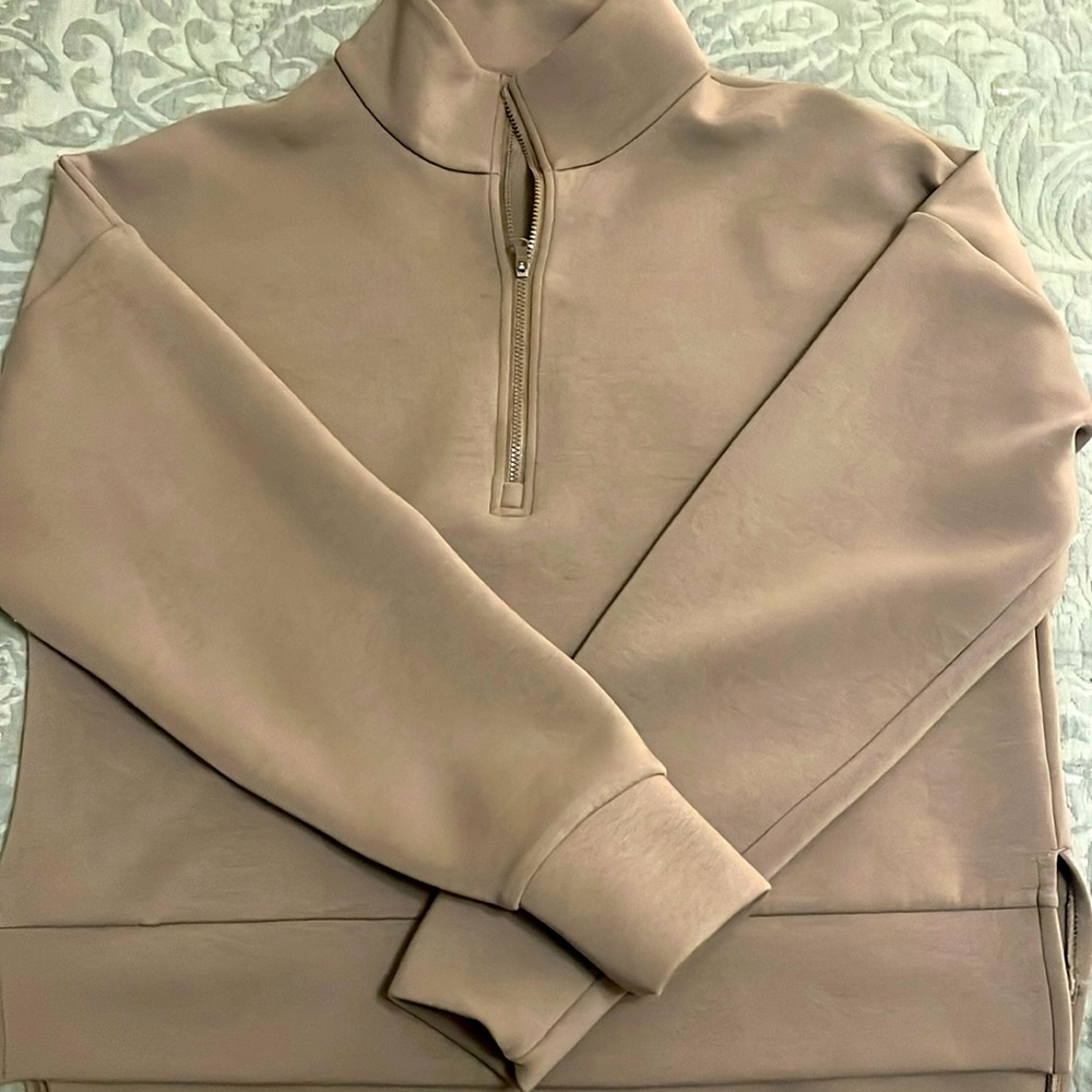 Brand New Calla Sweatshirt